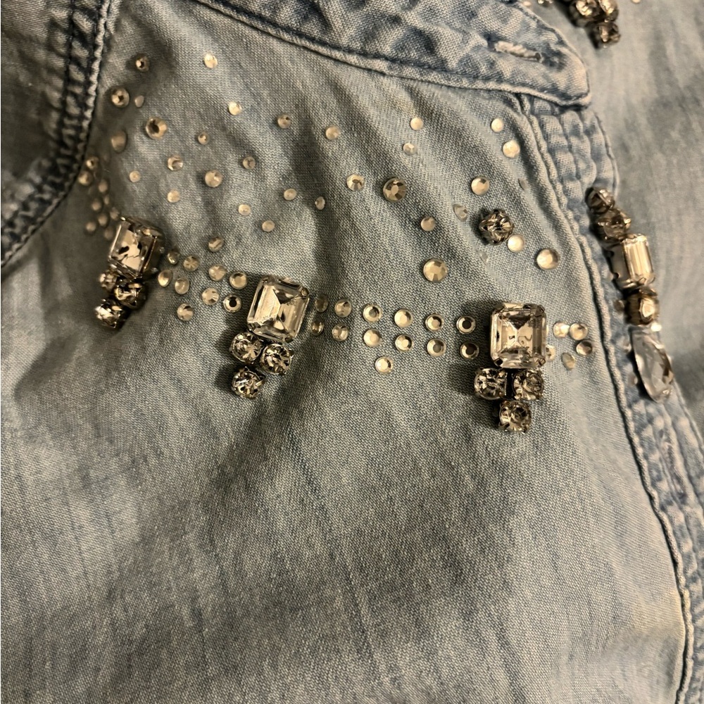 Chico's Button Front Chambray Crystal-Studded Sle… - image 5